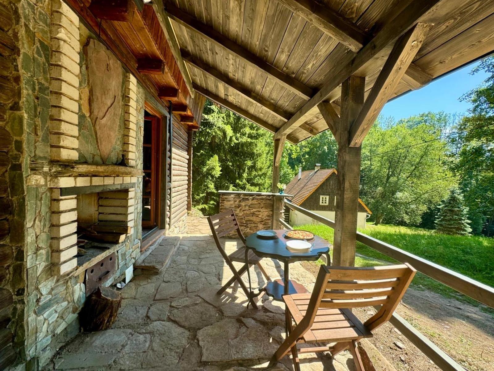 Srub V Bolkovskem Udoli Villa Rudnik Exterior photo